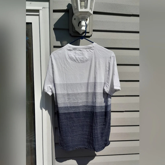 Denim & Flower Mens M White and Blue Gradient Tee - Picture 3 of 3